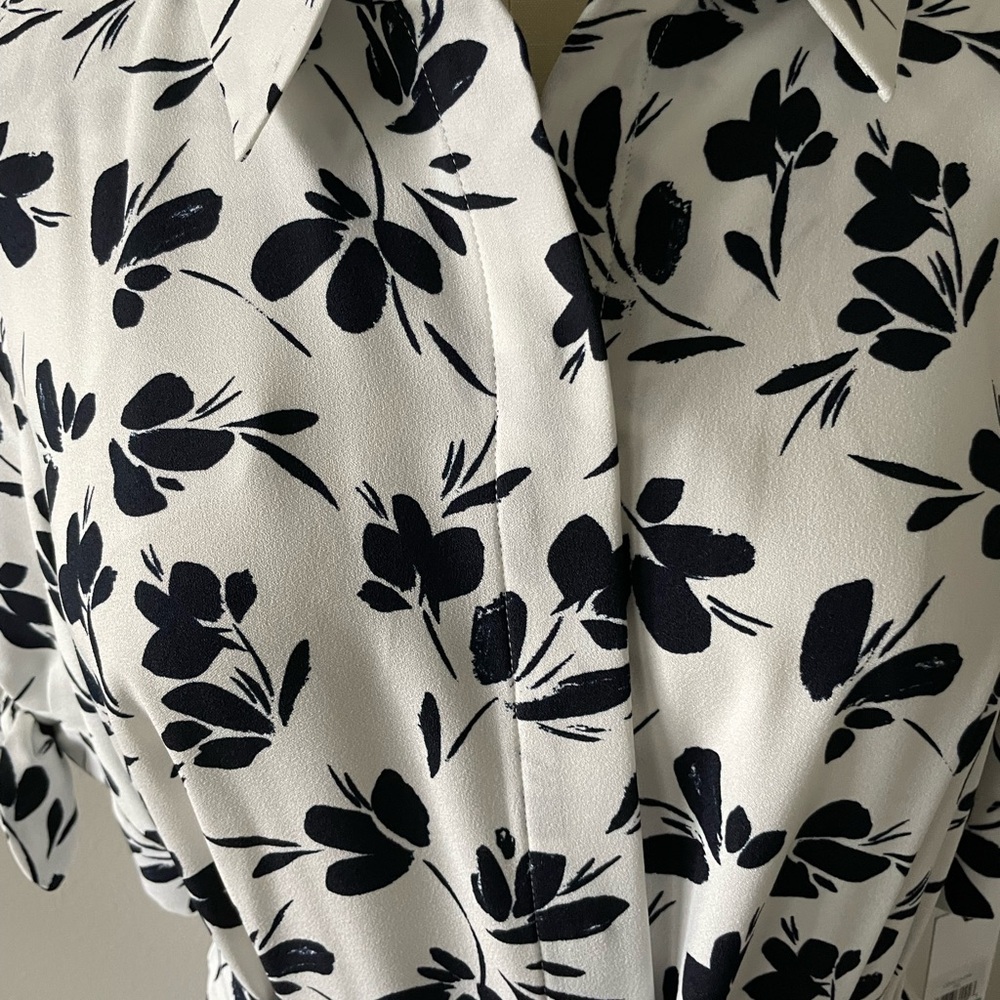 Calvin Klein Black and White Floral Dress - Picture 6 of 14